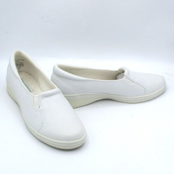 Grasshoppers Womens Jensen White Slip-On Shoes 7.5M - Picture 1 of 3